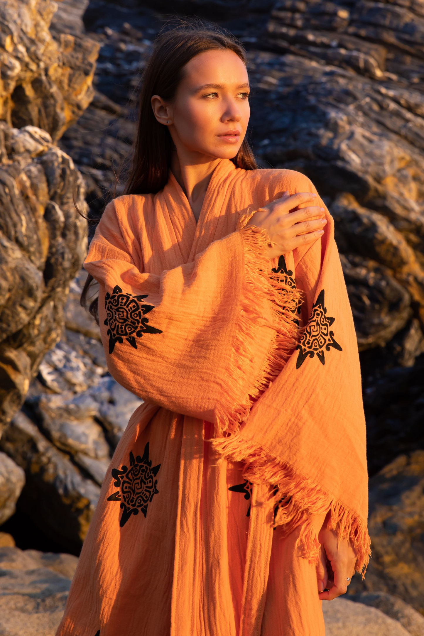 WHEEL OF LIFE ORGANIC COTTON KIMONO IN ORANGE
