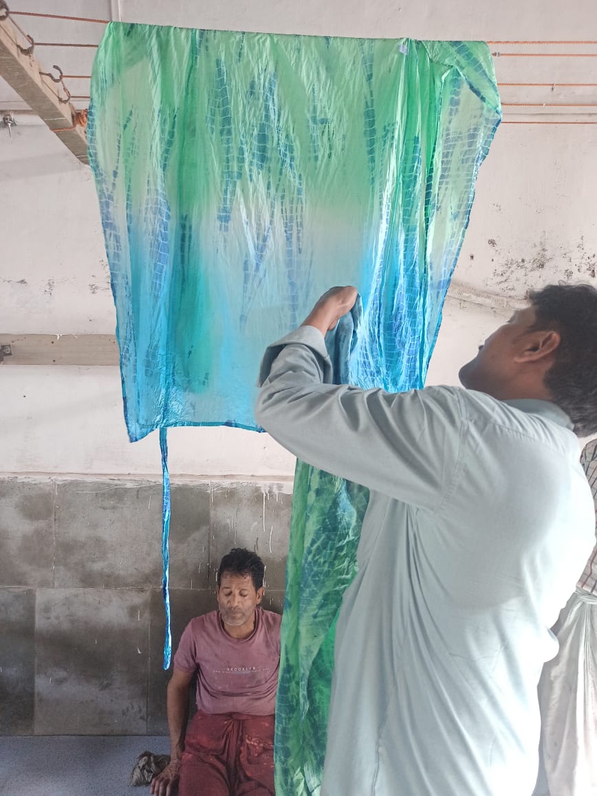 Meraki Beach – How We Use Eco-Friendly Dyes On Our Clothing | Meraki Beach