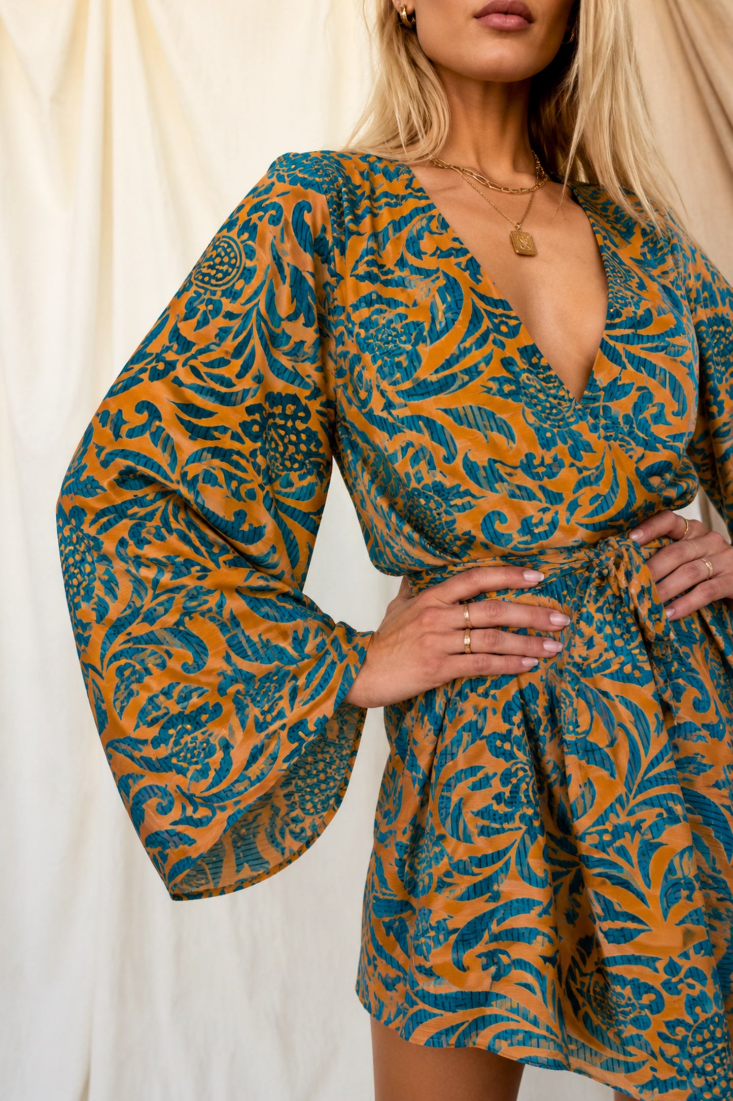 ALIGN SOLARA Reclaimed Silk Kimono Dress Set
