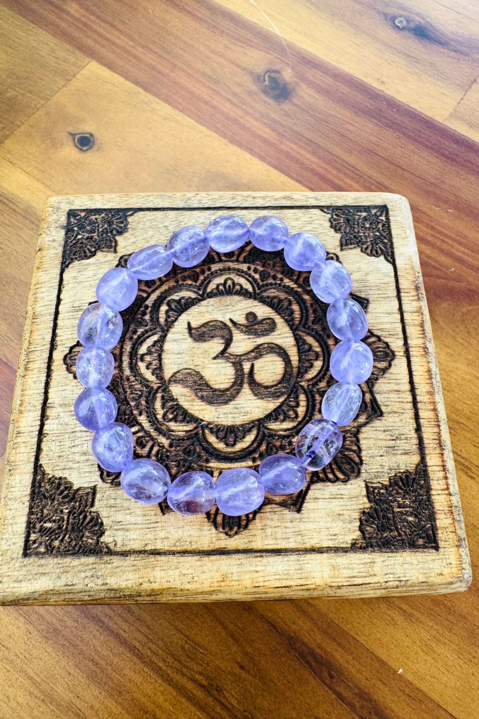 Amethyst Crystal Bracelet with Free Crystal Guide by Meraki Rituals Crystal Collection. 