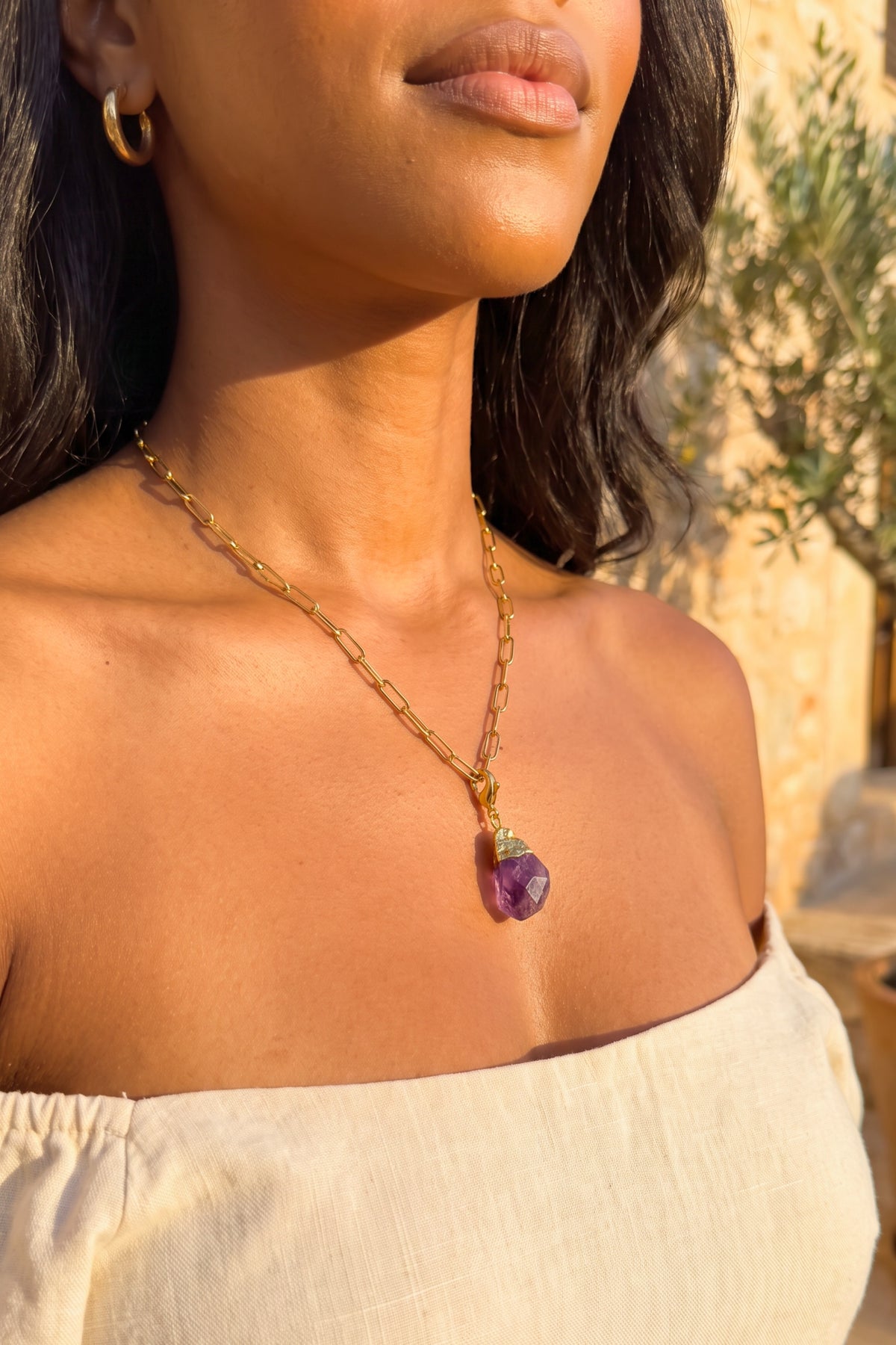 Meraki Rituals gold-plated stainless steel chain necklace with Ameythst  crystal charm - interchangeable charms.