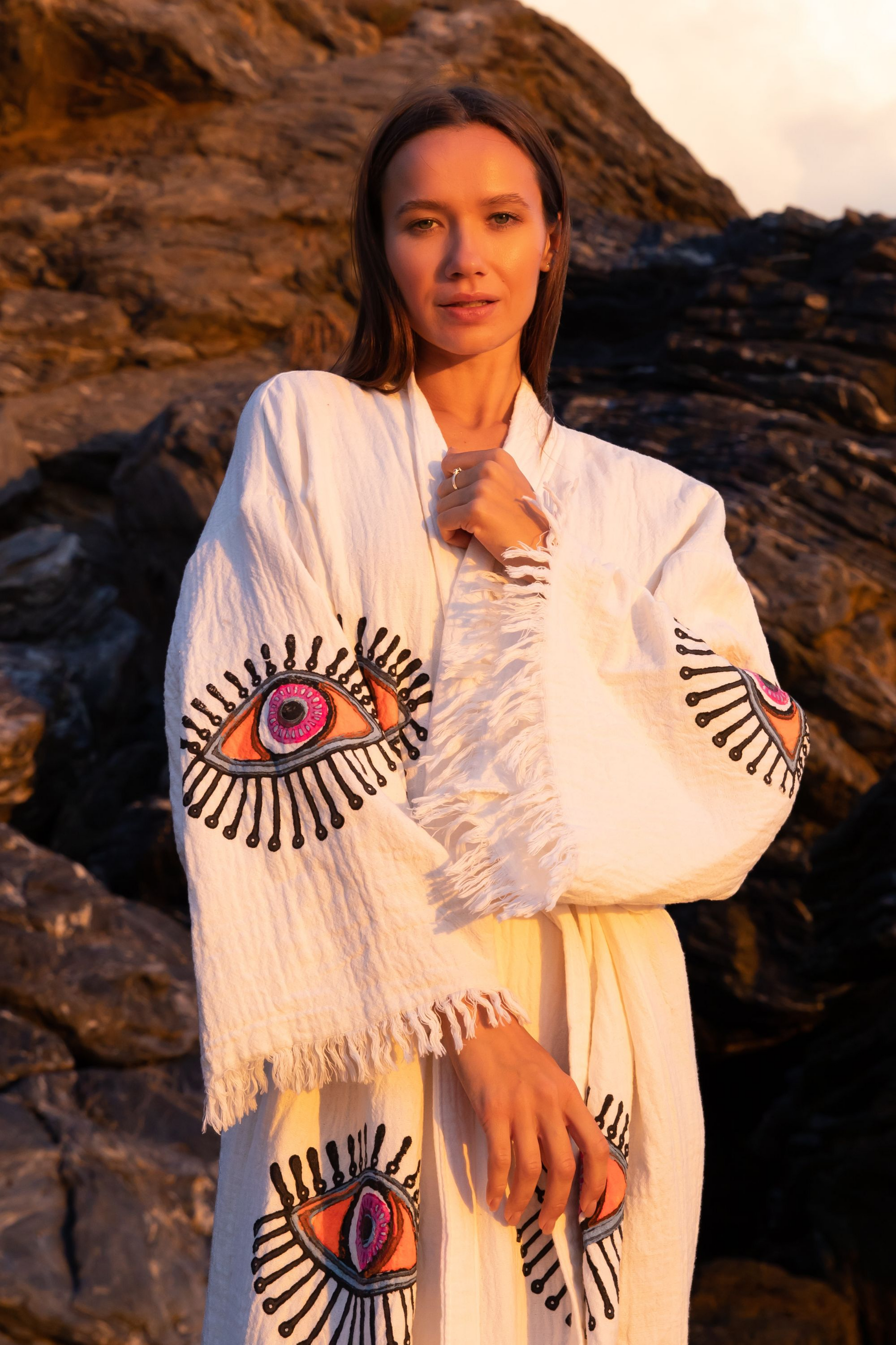 CREAM ORGANIC COTTON KIMONO WITH EVIL EYE DESIGN