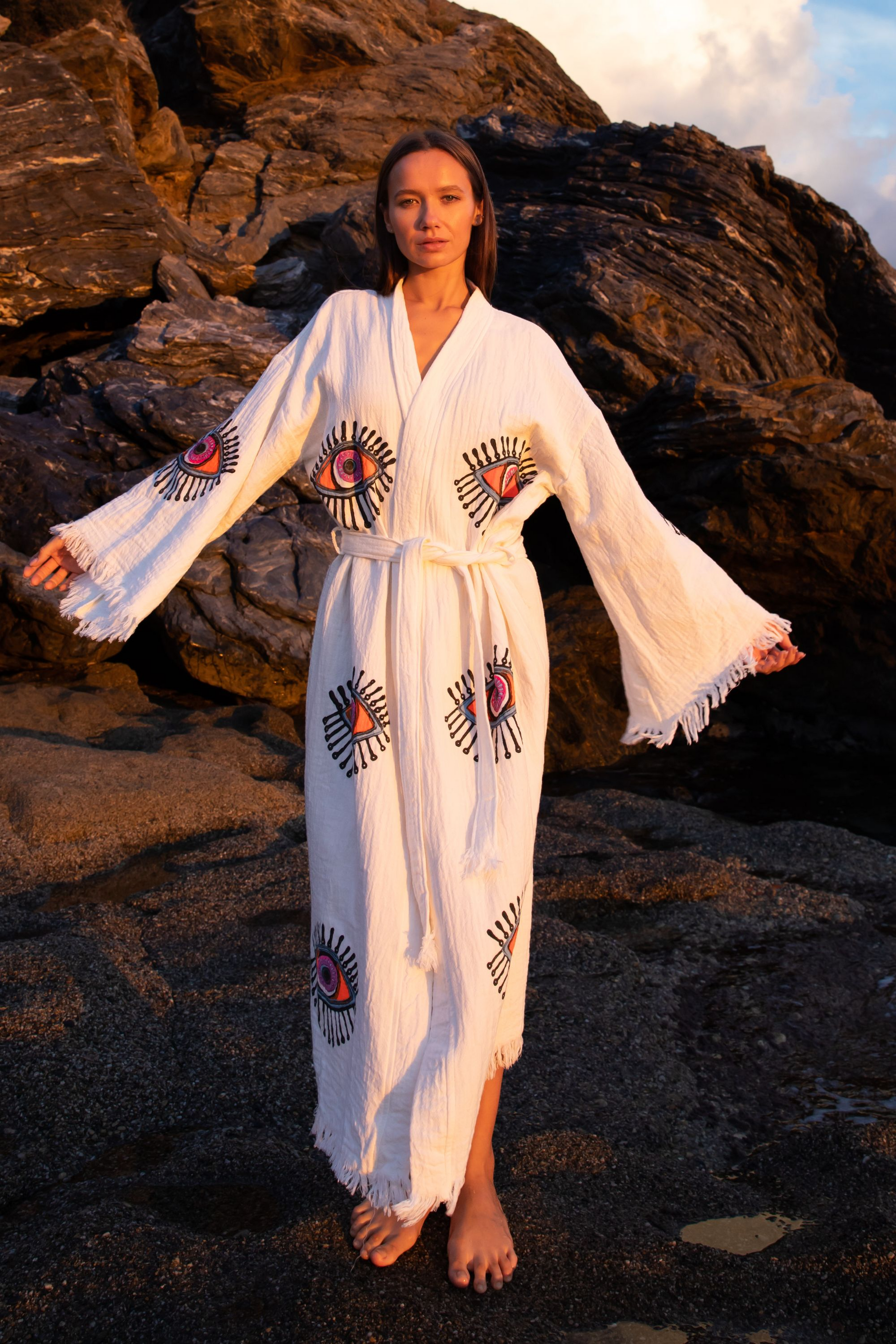 CREAM ORGANIC COTTON KIMONO WITH EVIL EYE DESIGN