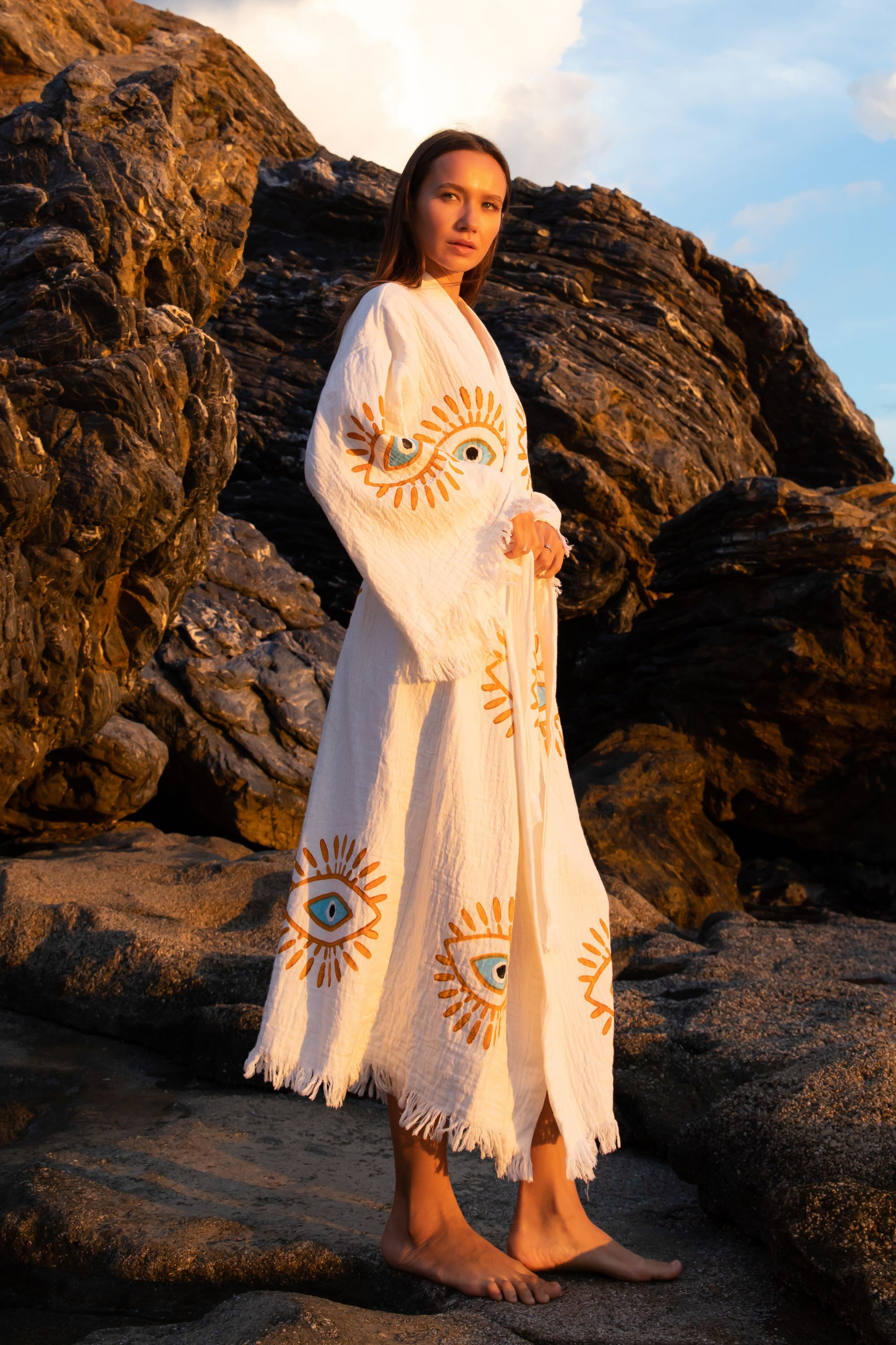 CREAM ORGANIC COTTON KIMONO WITH EVIL EYE DESIGN