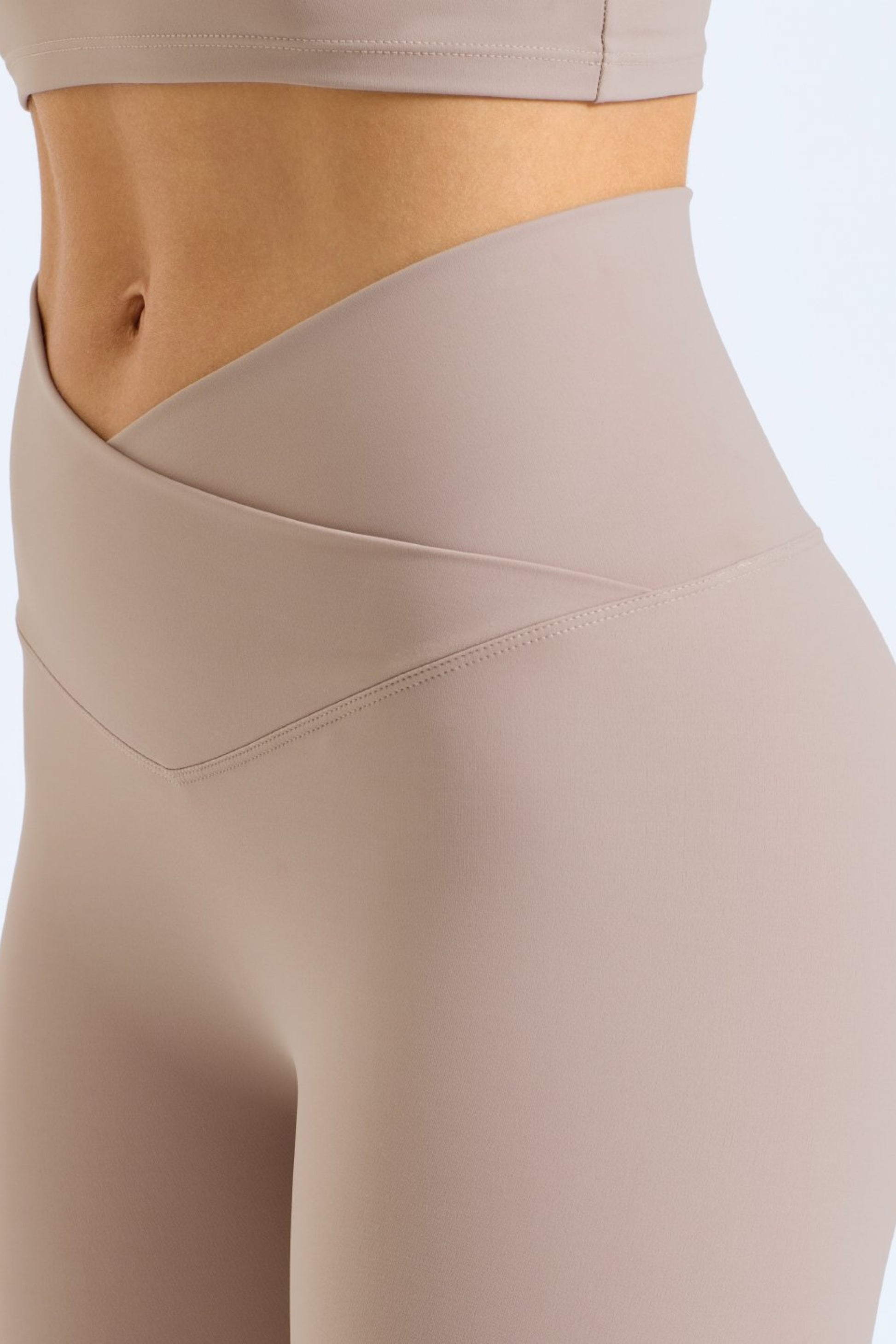 GAIA LUXE RECYCLED LEGGINGS IN SANDSTONE, MADE SUSTAINABLY FROM PLASTIC WASTE BY MERAKI BEACH