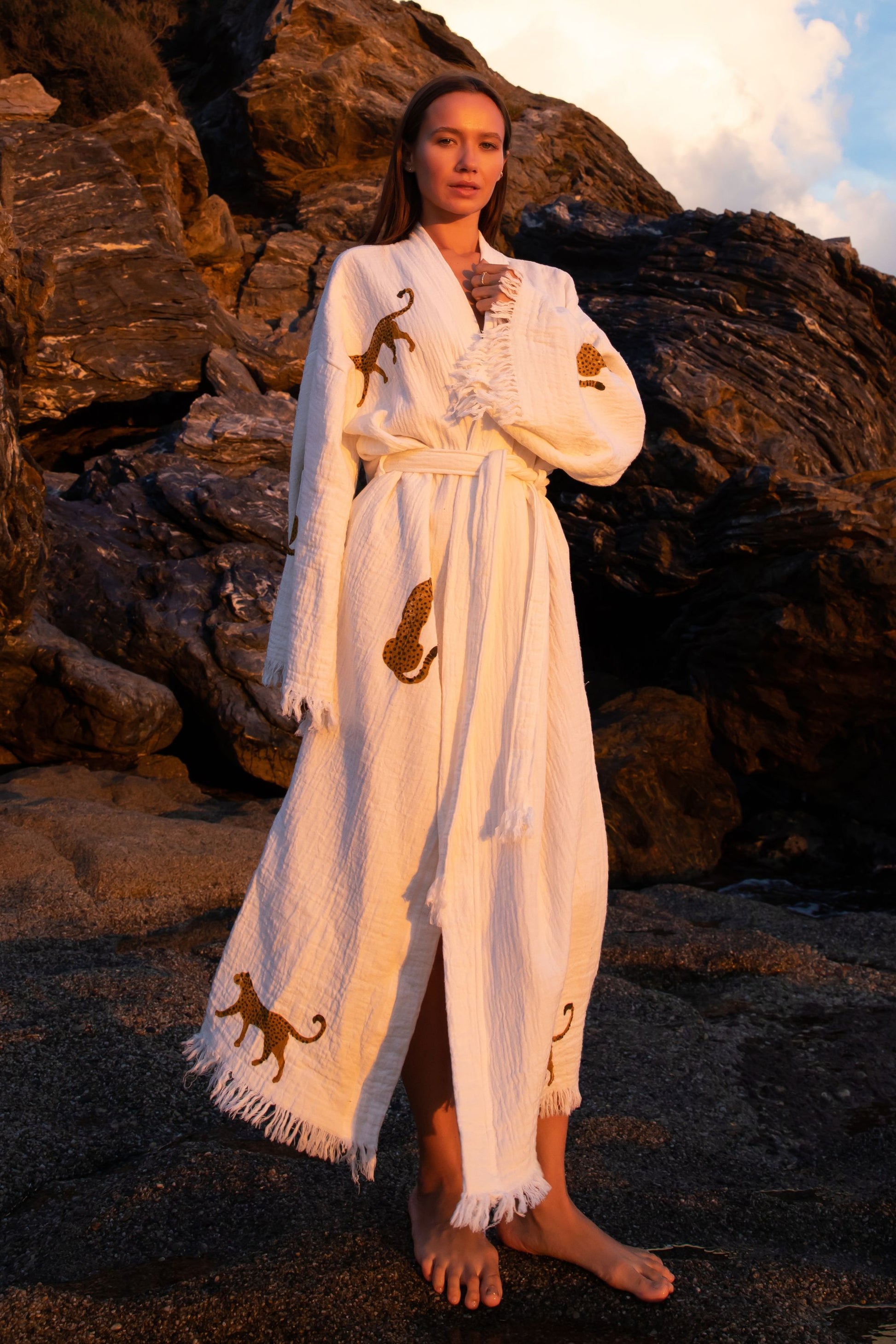 LEOPARD  CREAM AND BROWN ORGANIC COTTON KIMONO