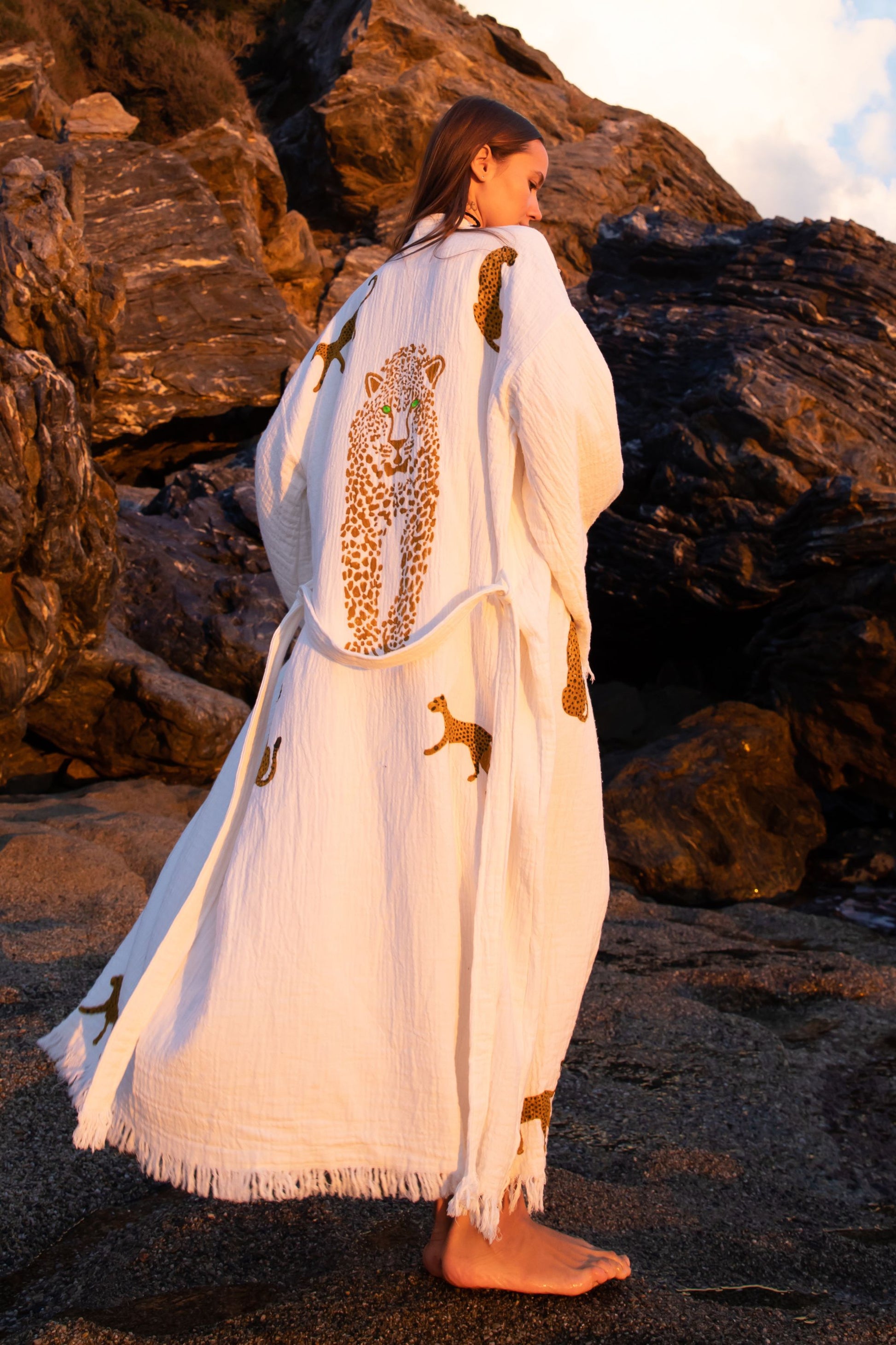 LEOPARD  CREAM AND BROWN ORGANIC COTTON KIMONO