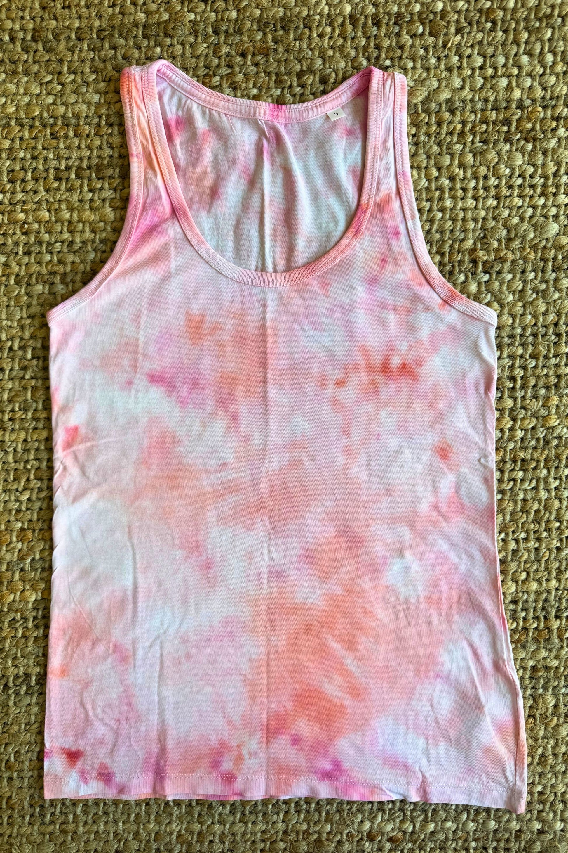 LUCIA ORGANIC COTTON VEST TOP ICED DYED IN PEACH