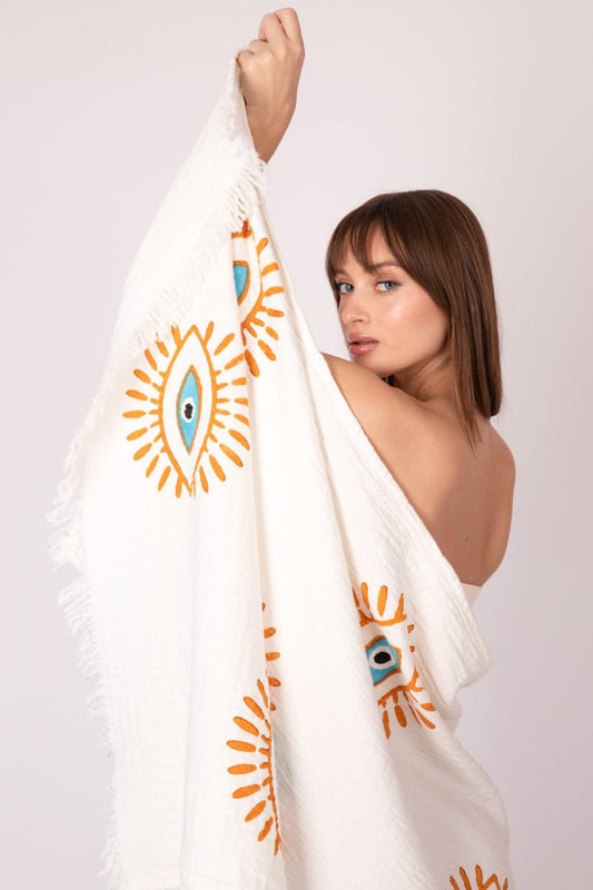 NAYA organic cotton peshtemal towel sustainable turkish towel by Meraki Beach.
