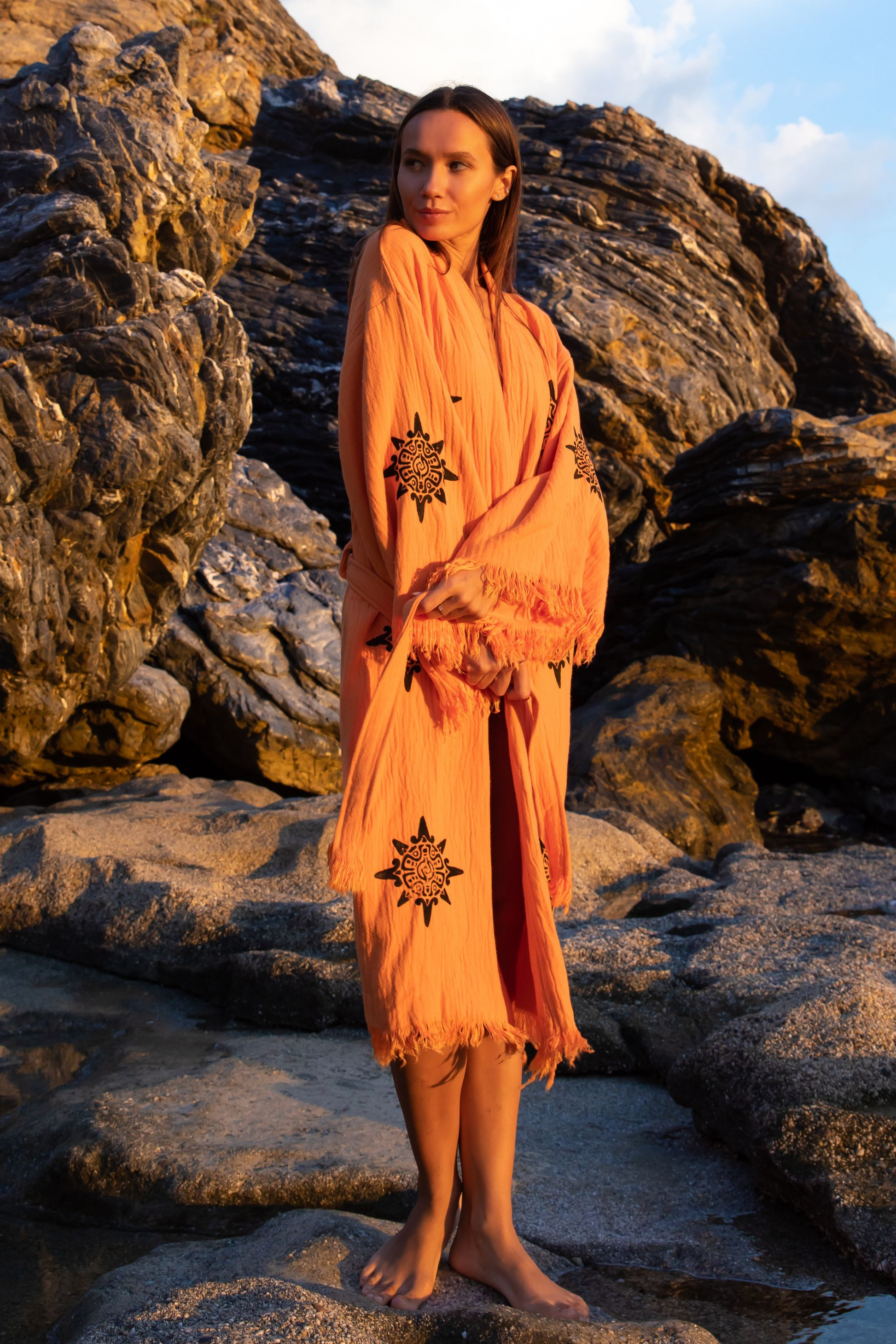 WHEEL OF LIFE ORGANIC COTTON KIMONO IN ORANGE