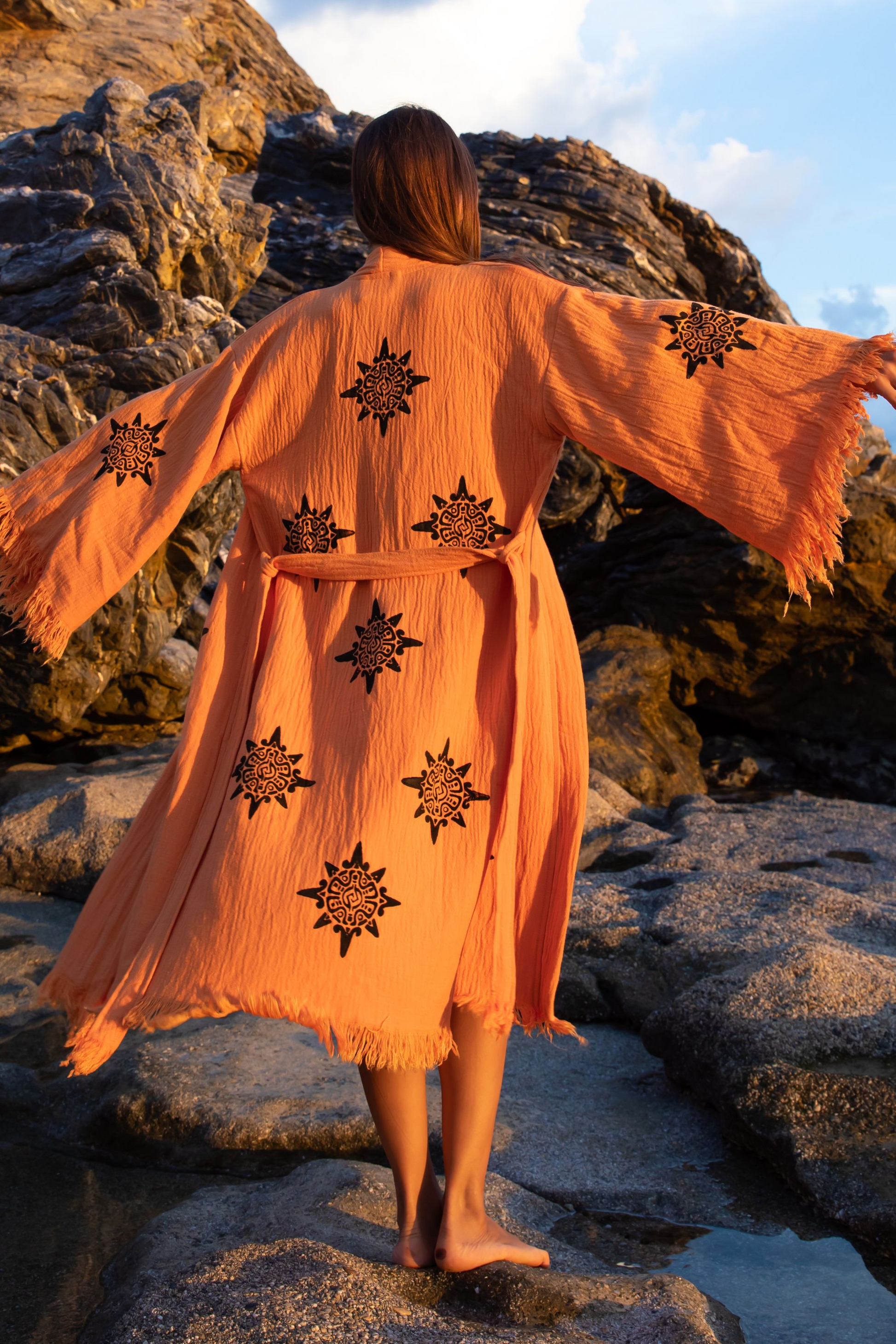 WHEEL OF LIFE ORGANIC COTTON KIMONO IN ORANGE