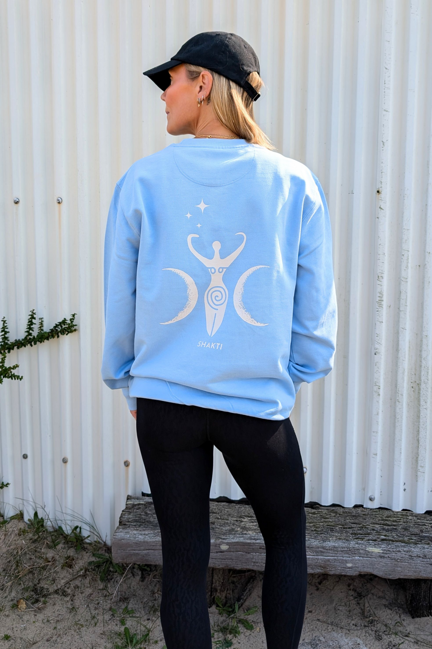 SHAKTI ORGANIC COTTON SWEATSHIRT IN BLUE SOUL