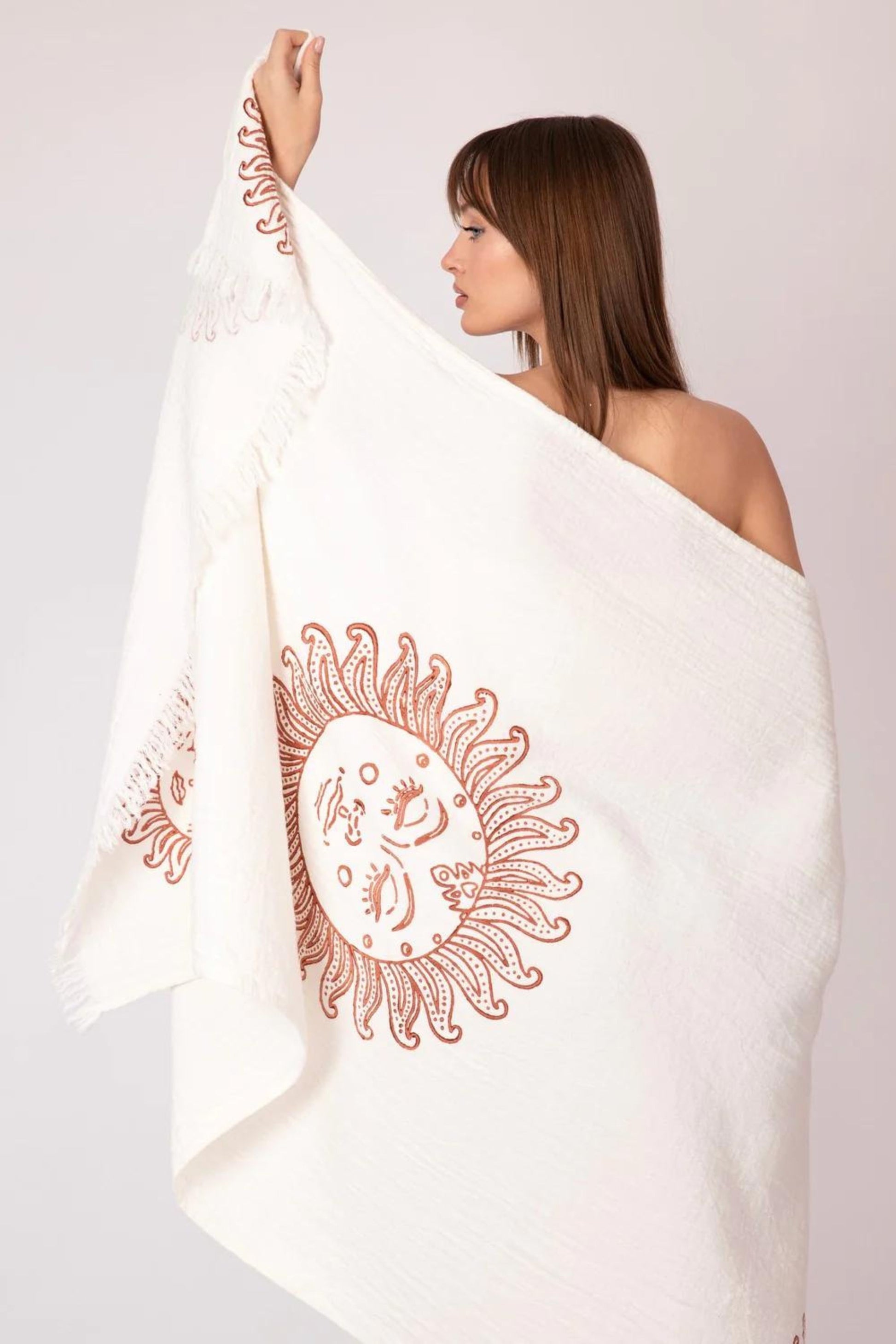 Girl in Meraki Beach OEKO-TEX certified organic cotton towel soft breathable fabric. Can be used as beach wrap and pashmina too.