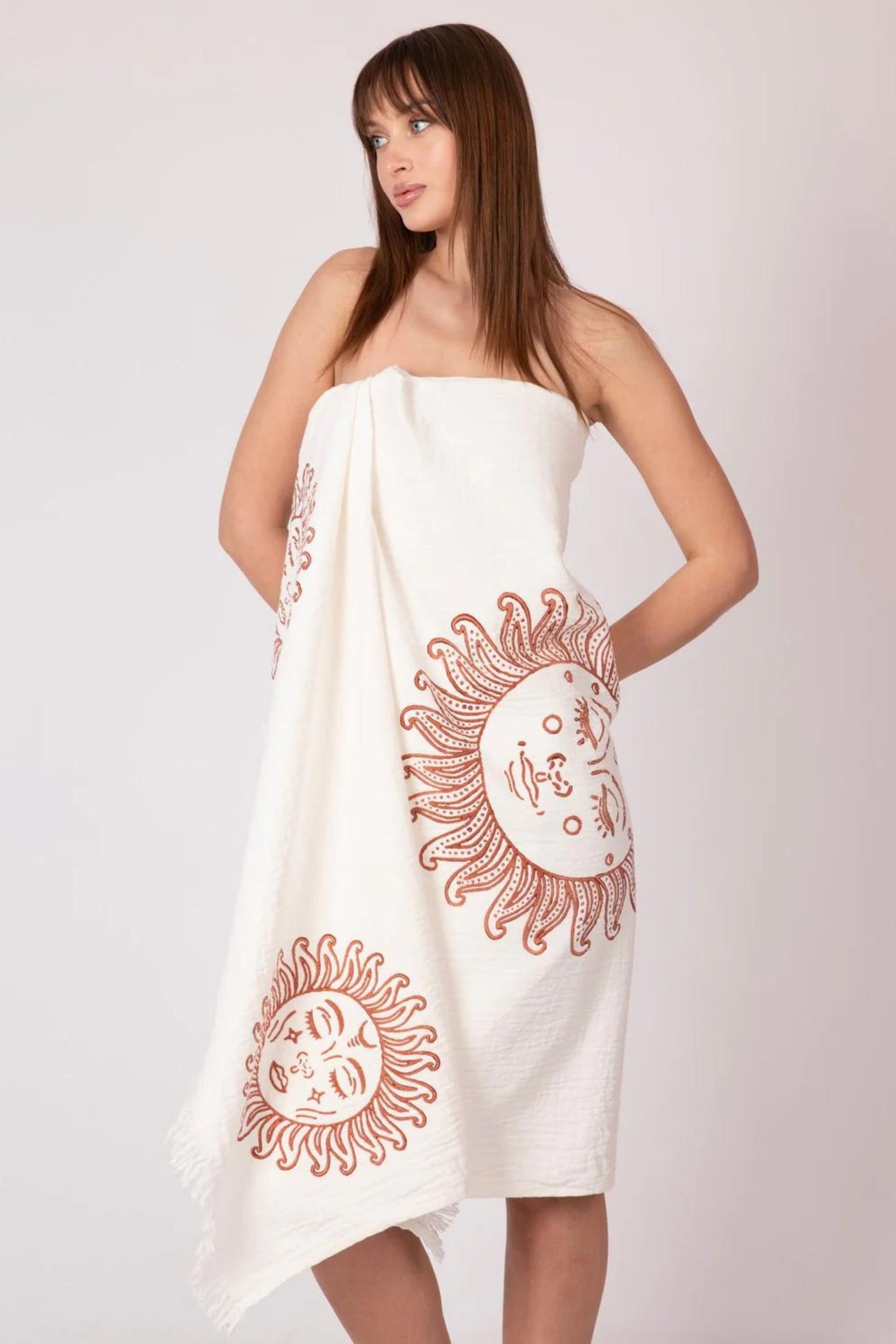 Girl in Meraki Beach OEKO-TEX certified organic cotton towel soft breathable fabric. Can be used as beach wrap and pashmina too.